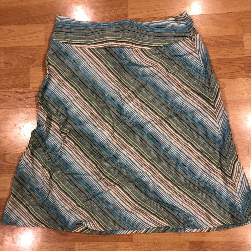 Blue/green stripped skirt